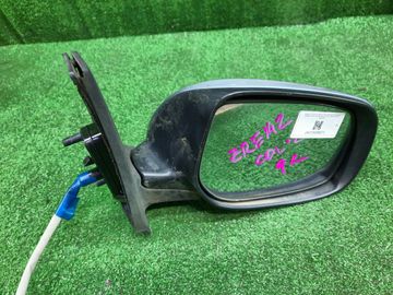 ЗЕРКАЛО НА TOYOTA COROLLA  AXIO ZRE142