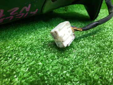 ЗЕРКАЛО НА TOYOTA COROLLA FIELDER NZE144G