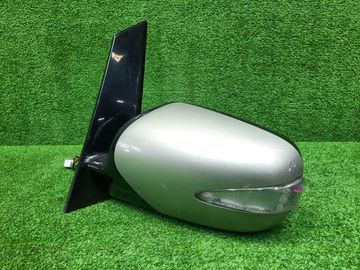 ЗЕРКАЛО НА MITSUBISHI GRANDIS NA4W