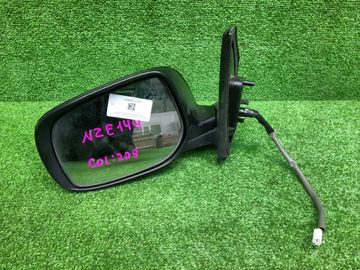 ЗЕРКАЛО НА TOYOTA COROLLA  AXIO NZE144