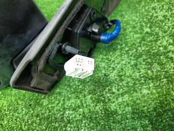ЗЕРКАЛО НА TOYOTA VITZ KSP130
