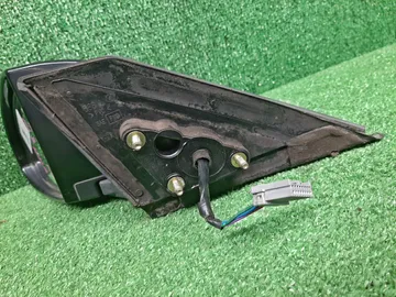 ЗЕРКАЛО НА NISSAN WINGROAD Y11