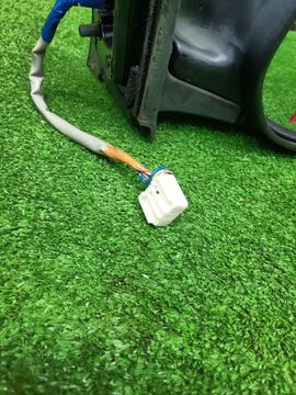 ЗЕРКАЛО НА TOYOTA PREMIO ZRT260