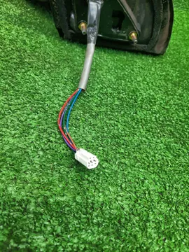 ЗЕРКАЛО НА TOYOTA VOLTZ ZZE138