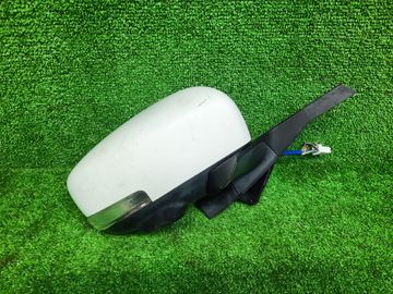 ЗЕРКАЛО НА SUZUKI HUSTLER MR41S