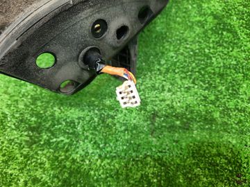 ЗЕРКАЛО НА MITSUBISHI LANCER CS2A