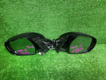 ЗЕРКАЛО НА TOYOTA HIACE TRH219