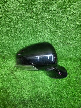 ЗЕРКАЛО НА TOYOTA WISH ZGE20G