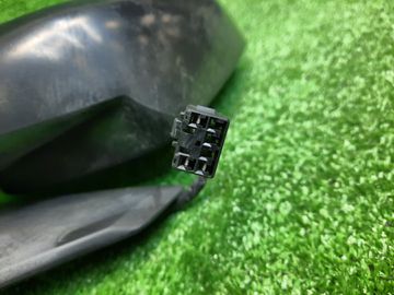 ЗЕРКАЛО НА TOYOTA NOAH SR40G