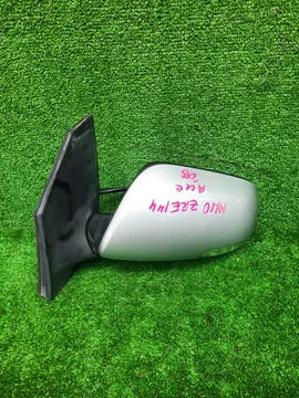 ЗЕРКАЛО НА TOYOTA AXIO ZRE144