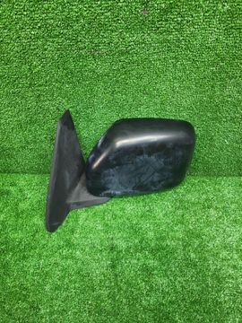 ЗЕРКАЛО НА TOYOTA NOAH KR42