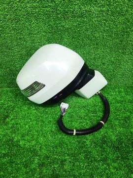 ЗЕРКАЛО НА HONDA STEPWGN RK5