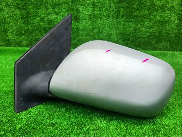 ЗЕРКАЛО НА TOYOTA IST NCP60
