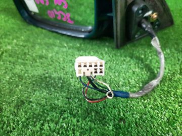 ЗЕРКАЛО НА TOYOTA PROGRES JCG10