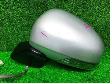 ЗЕРКАЛО НА TOYOTA RACTIS NCP120