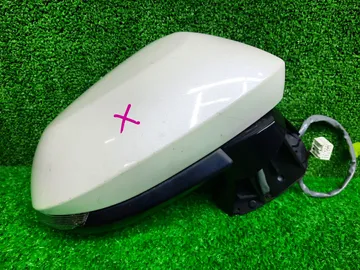 ЗЕРКАЛО НА TOYOTA SIENTA NSP170
