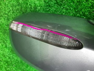 ЗЕРКАЛО НА HONDA INSPIRE UC1