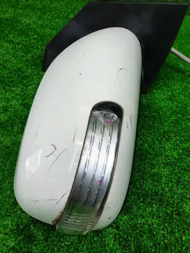 ЗЕРКАЛО НА TOYOTA AXIO ZRE142