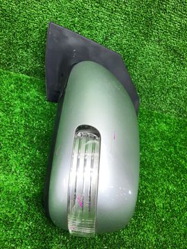 ЗЕРКАЛО НА TOYOTA AXIO ZRE142