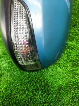 ЗЕРКАЛО НА TOYOTA AQUA NHP10