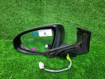 ЗЕРКАЛО НА TOYOTA AQUA NHP10