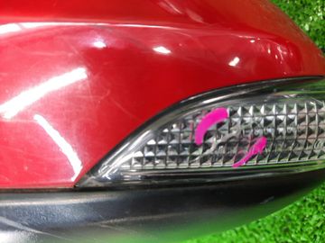ЗЕРКАЛО НА TOYOTA AQUA NHP10