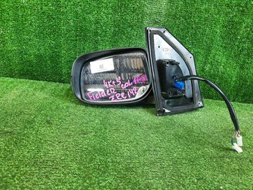 ЗЕРКАЛО НА TOYOTA FIELDER ZRE142
