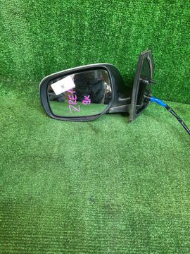 ЗЕРКАЛО НА TOYOTA AXIO ZRE142