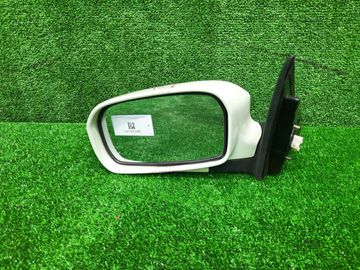 ЗЕРКАЛО НА HONDA CIVIC FERIO ES1