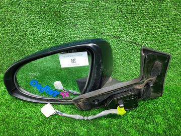 ЗЕРКАЛО НА TOYOTA AQUA NHP10