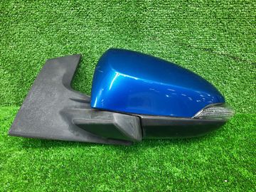 ЗЕРКАЛО НА TOYOTA AQUA NHP10