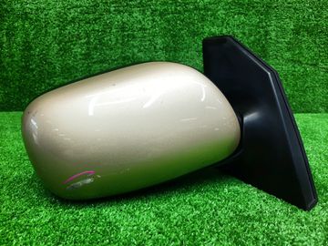 ЗЕРКАЛО НА TOYOTA RUNX NZE121