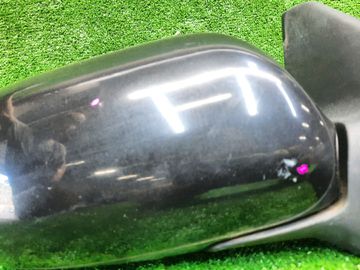 ЗЕРКАЛО НА TOYOTA CALDINA ST215