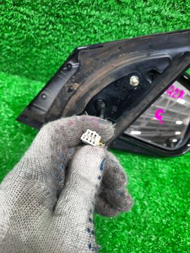 ЗЕРКАЛО НА MITSUBISHI MIRAGE DINGO CQ2A