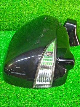 ЗЕРКАЛО НА NISSAN ELGRAND E52