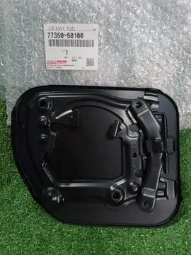 ЛЮЧОК БЕНЗОБАКА НА TOYOTA LAND CRUISER PRADO TRJ150