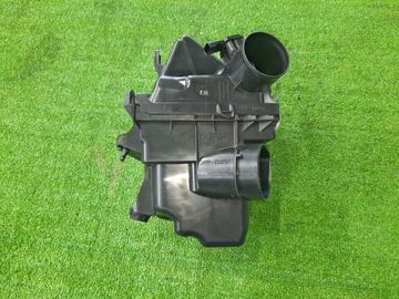 КОРПУС ВОЗДУШНОГО ФИЛЬТРА НА TOYOTA AQUA MXPK11 M15A-FXE