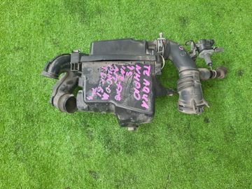 КОРПУС ВОЗДУШНОГО ФИЛЬТРА НА TOYOTA AQUA NHP10 1NZ-FXE