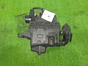 КОРПУС ВОЗДУШНОГО ФИЛЬТРА НА TOYOTA AQUA NHP10 1NZ-FXE