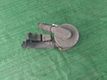 КОРПУС ВОЗДУШНОГО ФИЛЬТРА НА NISSAN ATLAS F23 TD27