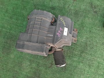 КОРПУС ВОЗДУШНОГО ФИЛЬТРА НА MITSUBISHI CANTER FE74B 4M50