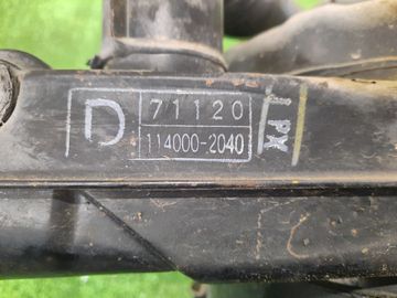 КОРПУС ВОЗДУШНОГО ФИЛЬТРА НА TOYOTA HIACE YH81