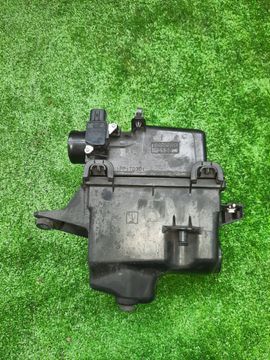 КОРПУС ВОЗДУШНОГО ФИЛЬТРА НА TOYOTA SIENTA NHP170G 1NZ-FXE