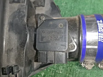 КОРПУС ВОЗДУШНОГО ФИЛЬТРА НА SUBARU LEGACY BH5 EJ20E