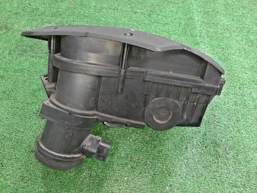 КОРПУС ВОЗДУШНОГО ФИЛЬТРА НА BENTLEY FLYING SPUR 3W2 BWRA