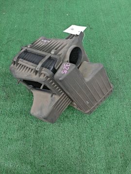 КОРПУС ВОЗДУШНОГО ФИЛЬТРА НА MITSUBISHI PAJERO IO H76W 4G93