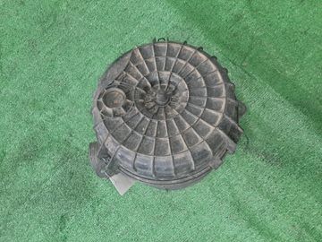 КОРПУС ВОЗДУШНОГО ФИЛЬТРА НА MAZDA TITAN WGSAT VS