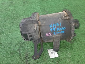 КОРПУС ВОЗДУШНОГО ФИЛЬТРА НА TOYOTA LITE ACE KM51 5K