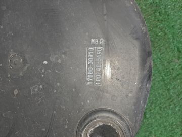 КОРПУС ВОЗДУШНОГО ФИЛЬТРА НА TOYOTA LAND CRUISER PRADO KDJ90W 1KD-FTV