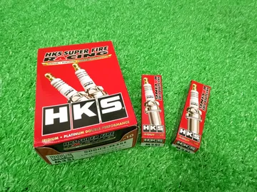 СВЕЧА ЗАЖИГАНИЯ НА HKS SUPER FIRE RACING